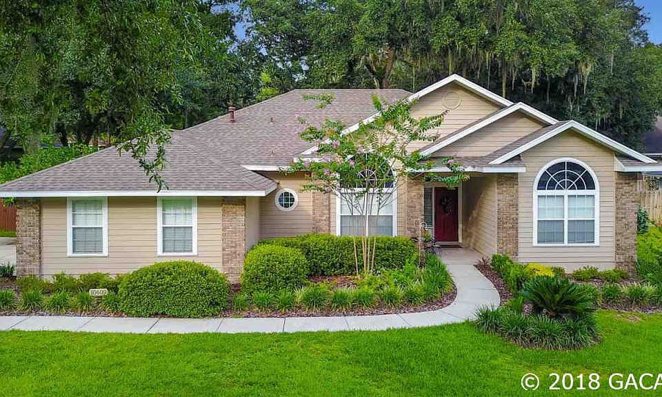 1st image of 10609 NW 61st Ter