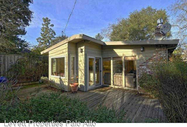 1st image of 1565 Stanford Ave