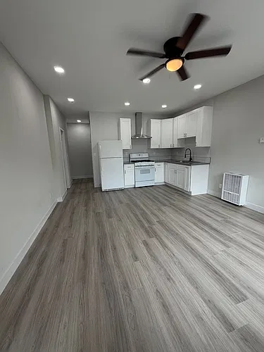 Floor plan 611
