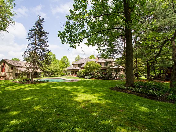 4th image of 707 Haldane Dr