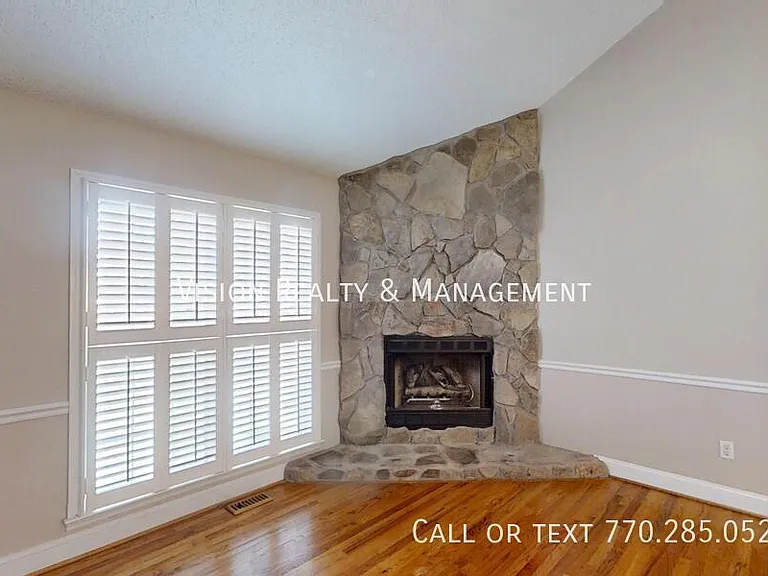28 Summerwind Dr — Photo 7