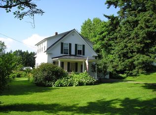 19 Sterling Dr, Craftsbury Common, VT 05827