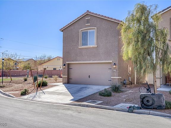 3rd image of 5285 Bombazine St