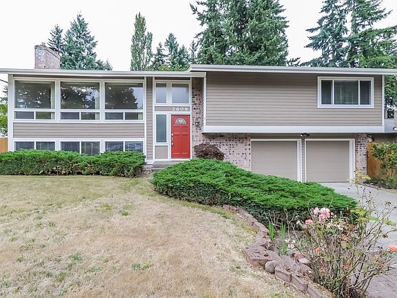 2nd image of 2608 35th Ave SE