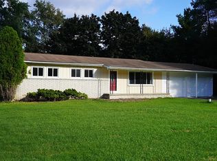 14055 Placid Dr, Holly, MI 48442