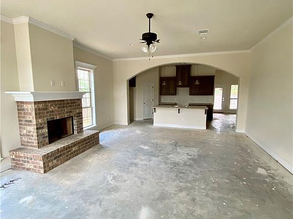 2nd image of 918 Dove Chase Ln