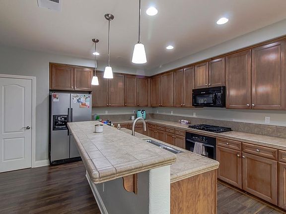 2nd image of 3301 N Park Dr Unit 4114
