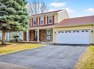 83 W Fullerton Ave, Glendale Heights, IL 60139