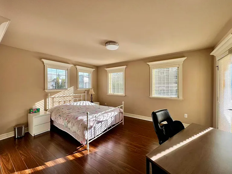 12326 NE 102nd Ln — Photo 18