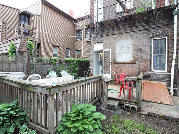 2nd image of 185 Guernsey St APT 1R