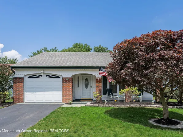 20 Harrogate Lane, Manchester, NJ 08759