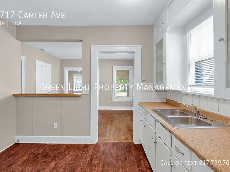 2717 Carter Ave — Photo 15