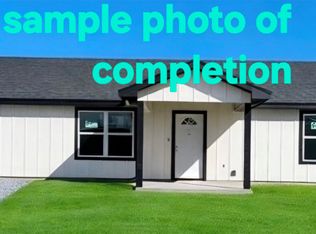 631 6th St, Hawley, TX 79525