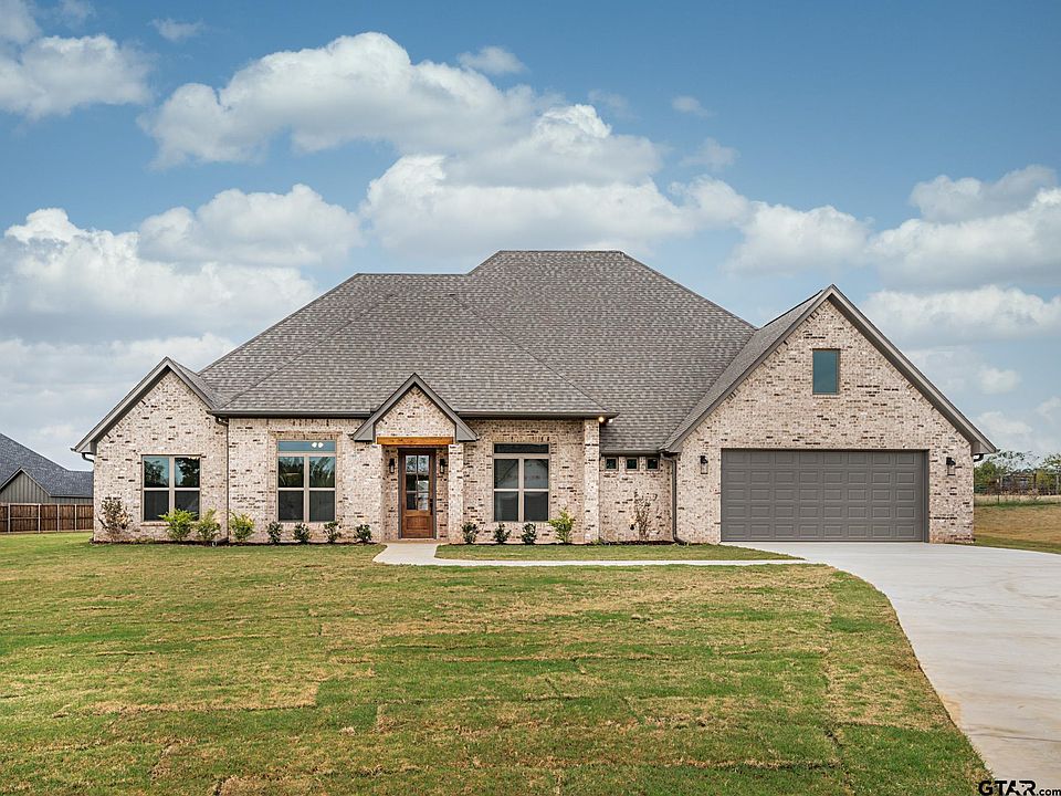 1st image of 217 Serenity Dr