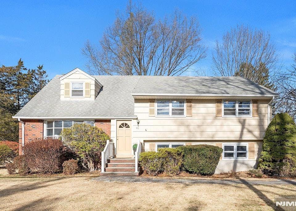 1st image of 80 Werimus Ln