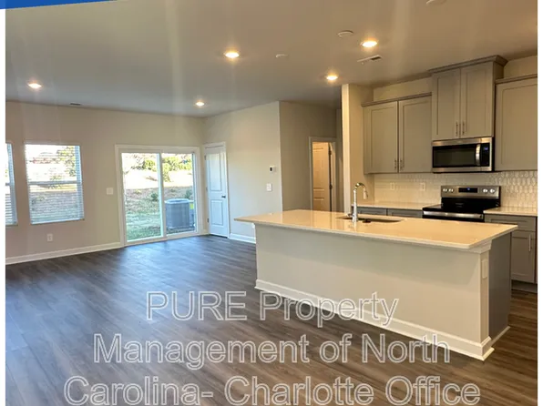 1764 Braemar Village Dr, Monroe, NC 28110