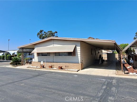 2nd image of 6741 Lincoln Ave Spc 30