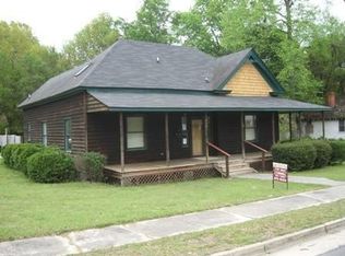 614 N Main St, Raeford, NC 28376