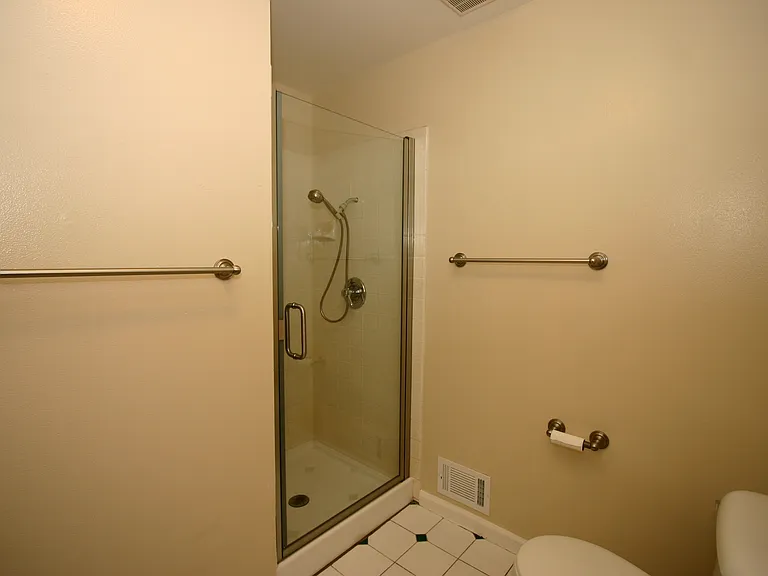 5470 Don Diablo Ct — Photo 24