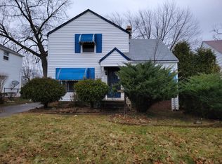 3969 Strandhill Rd, Cleveland, OH 44128