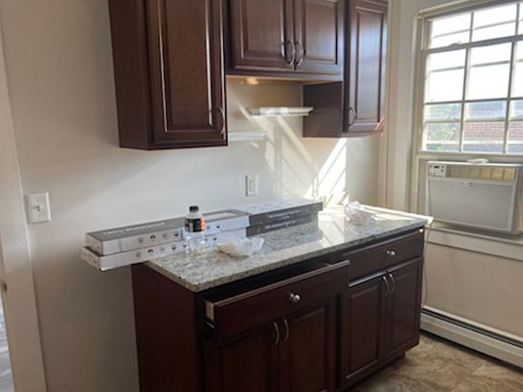 3rd image of 82 Albany St #3