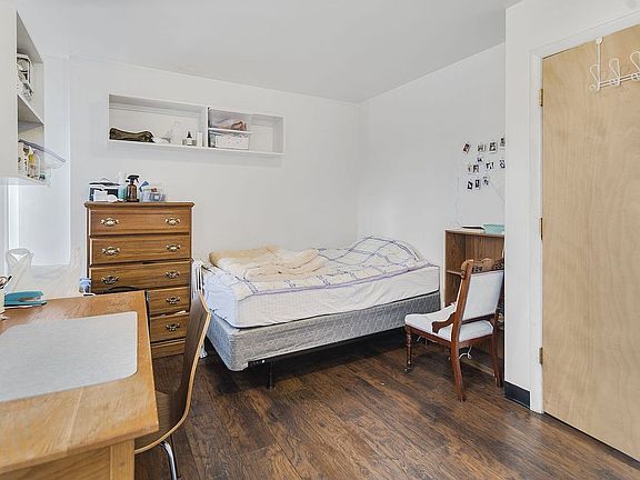 2nd image of 401-403 College Ave #401-2