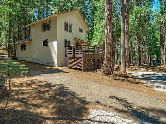 2nd image of 449 Pomo Cir