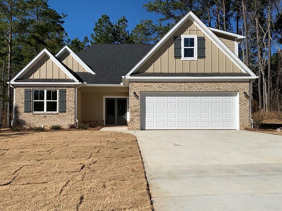 2nd image of 512 Gardenia Ln