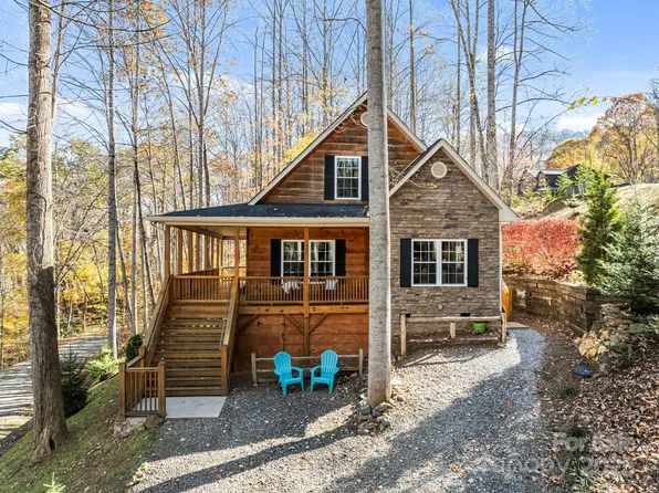 257 Katua Trl, Maggie Valley, NC 28751