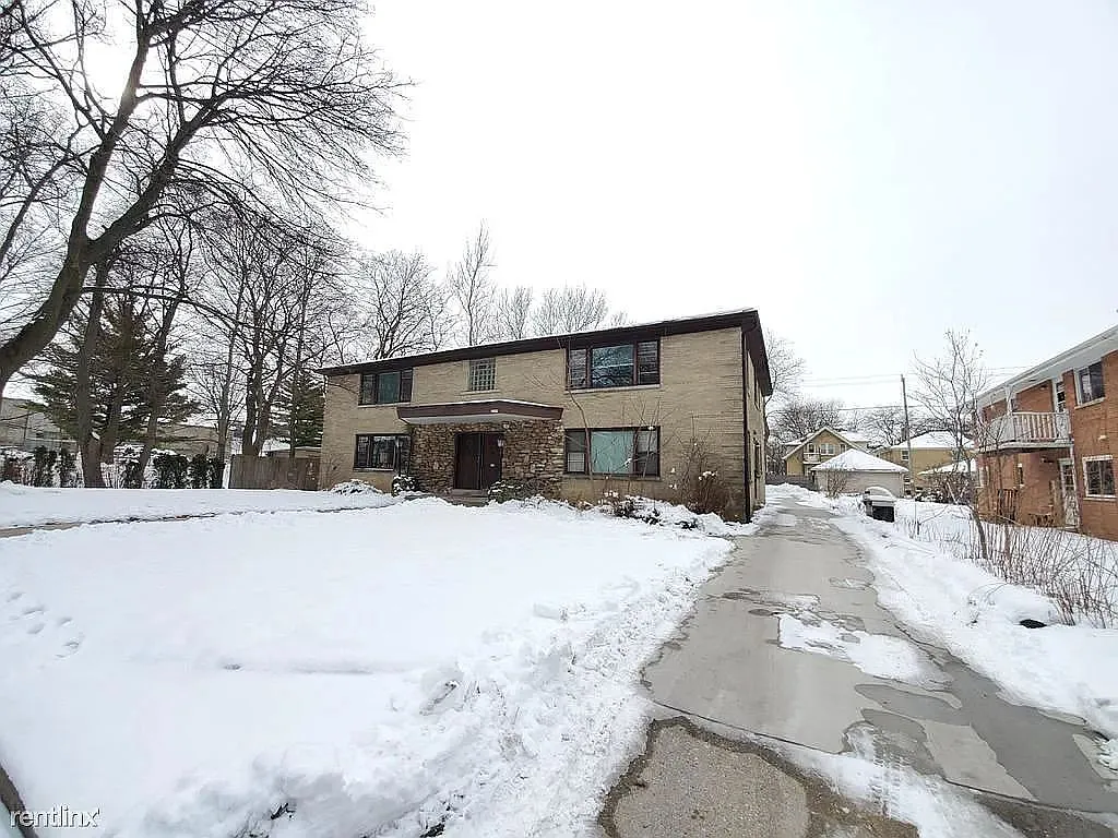 2 bed, 1.0 bath, 1000 sqft, $1,199 — Photo 2
