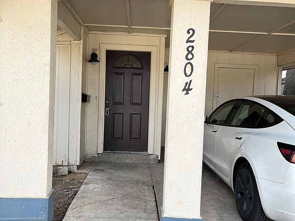 2nd image of 2804 Nova Dr