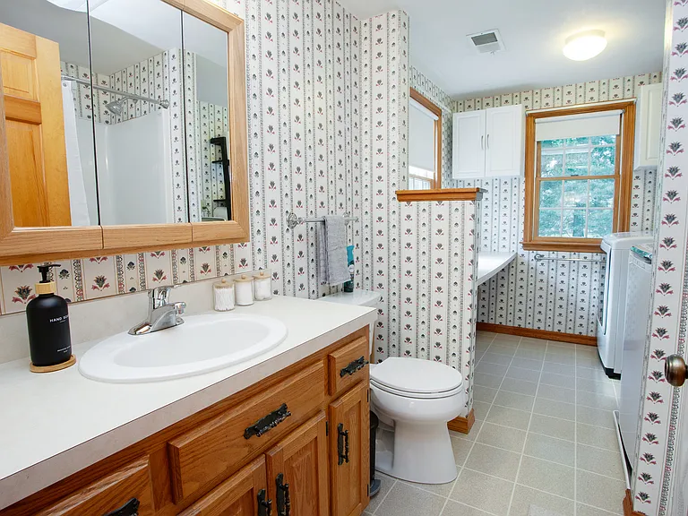 9 Pearl St #2 — Photo 26