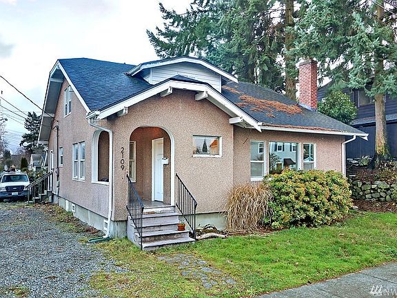 2nd image of 2109 N Alder St
