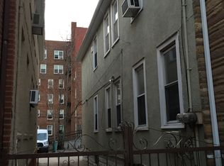 2496 E 21st St, Brooklyn, NY 11235