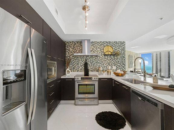 4th image of 200 Sunny Isles Blvd #2-1606