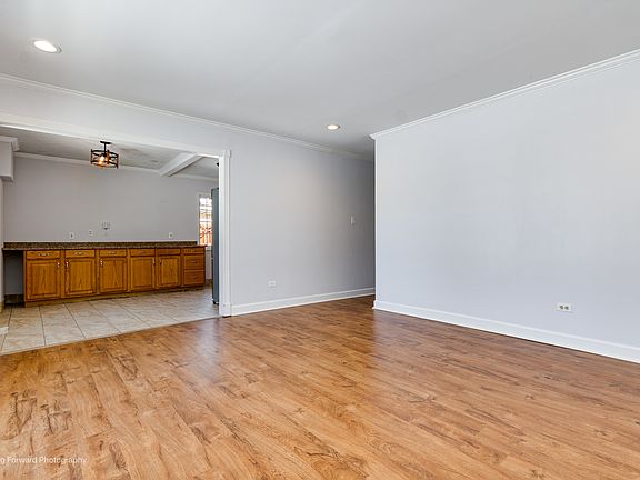 5th image of 33 N Fairlawn Ave