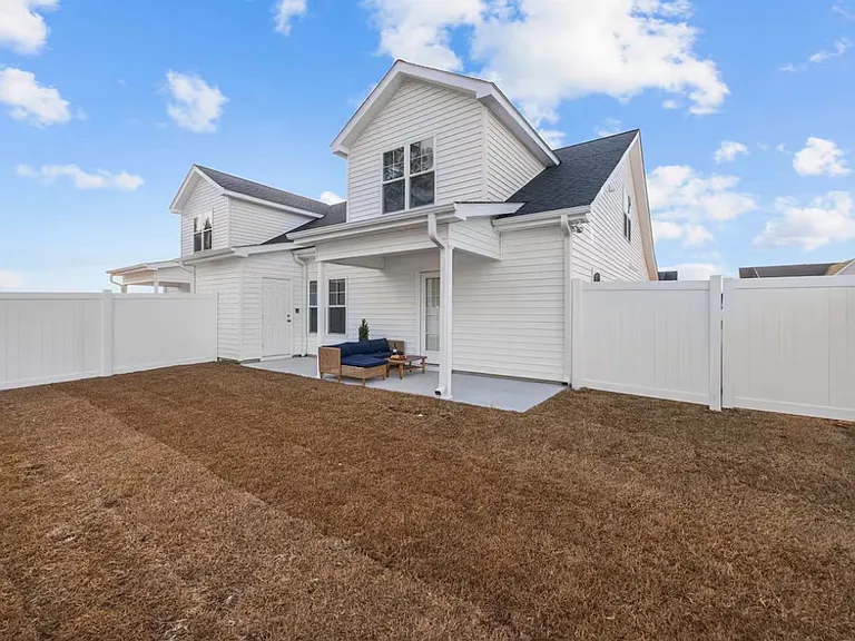 716B Sarah Rebecca Dr #B — Photo 8