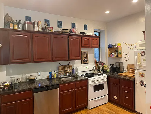 Rented by Maccabee 1 Realty Corp | media 19