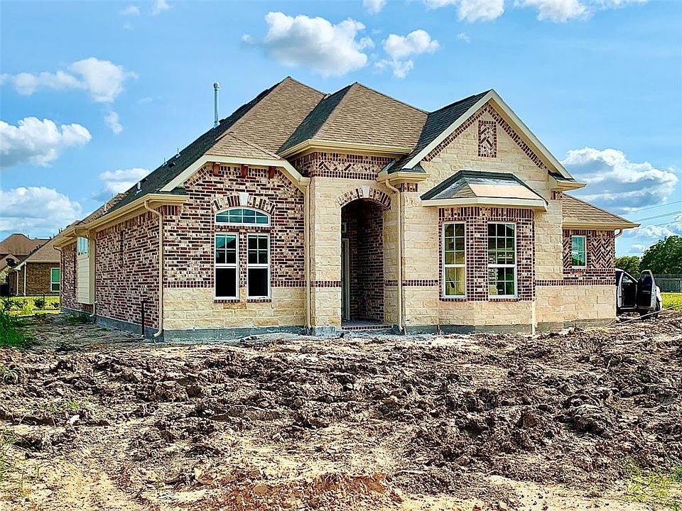 1st image of 2710 Silver Falls Ln