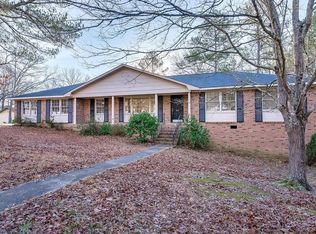 318 Netherland Dr, Irmo, SC 29063