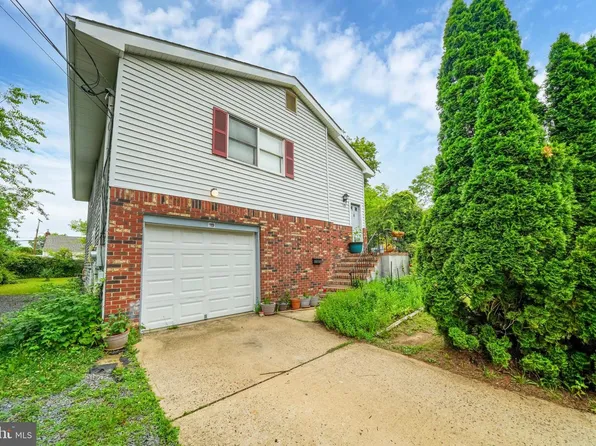 119 Clinton St, Hightstown, NJ 08520