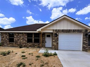 438 E 45th St, San Angelo, TX 76903