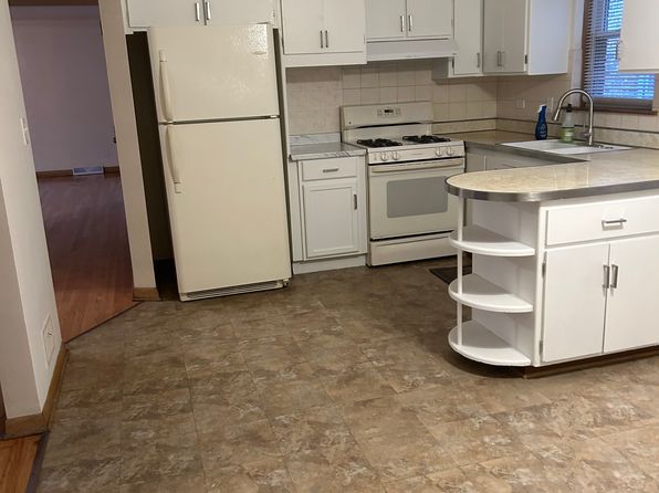 (undisclosed Address)