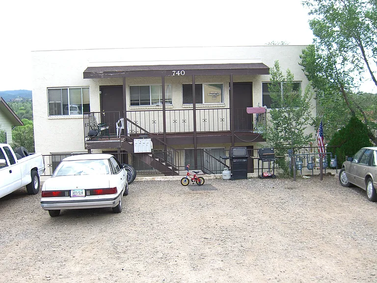 740 S Granite St #D — Photo 1