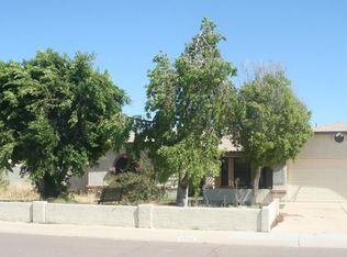 8840 W Mission Ln, Peoria, AZ 85345