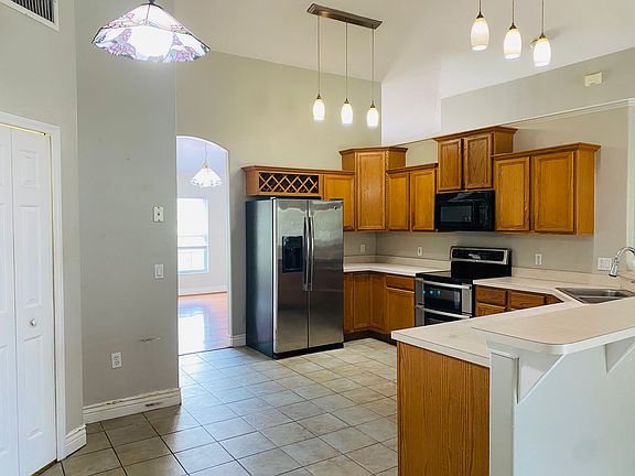 5th image of 1680 Evergreen Ct