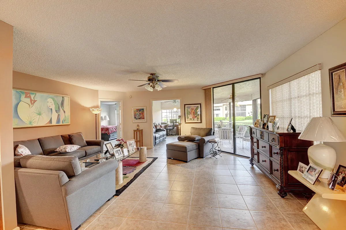 Building Photo - 15711 Loch Maree Ln #4702
