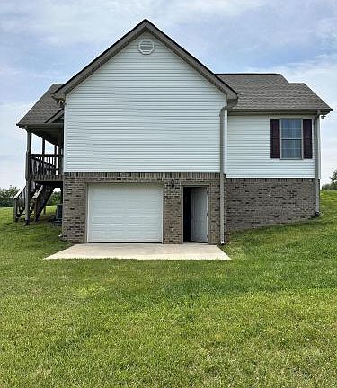 3rd image of 1550 Wolfe Ln