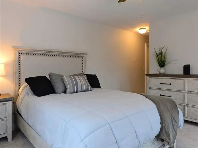 13 Arnold Ave #1 — Photo 23