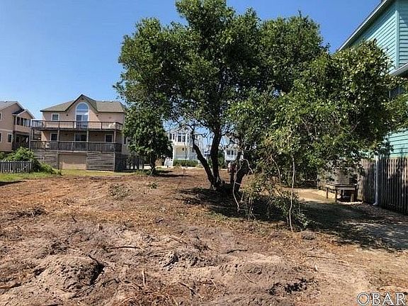 2nd image of 781 Kings Grant Dr